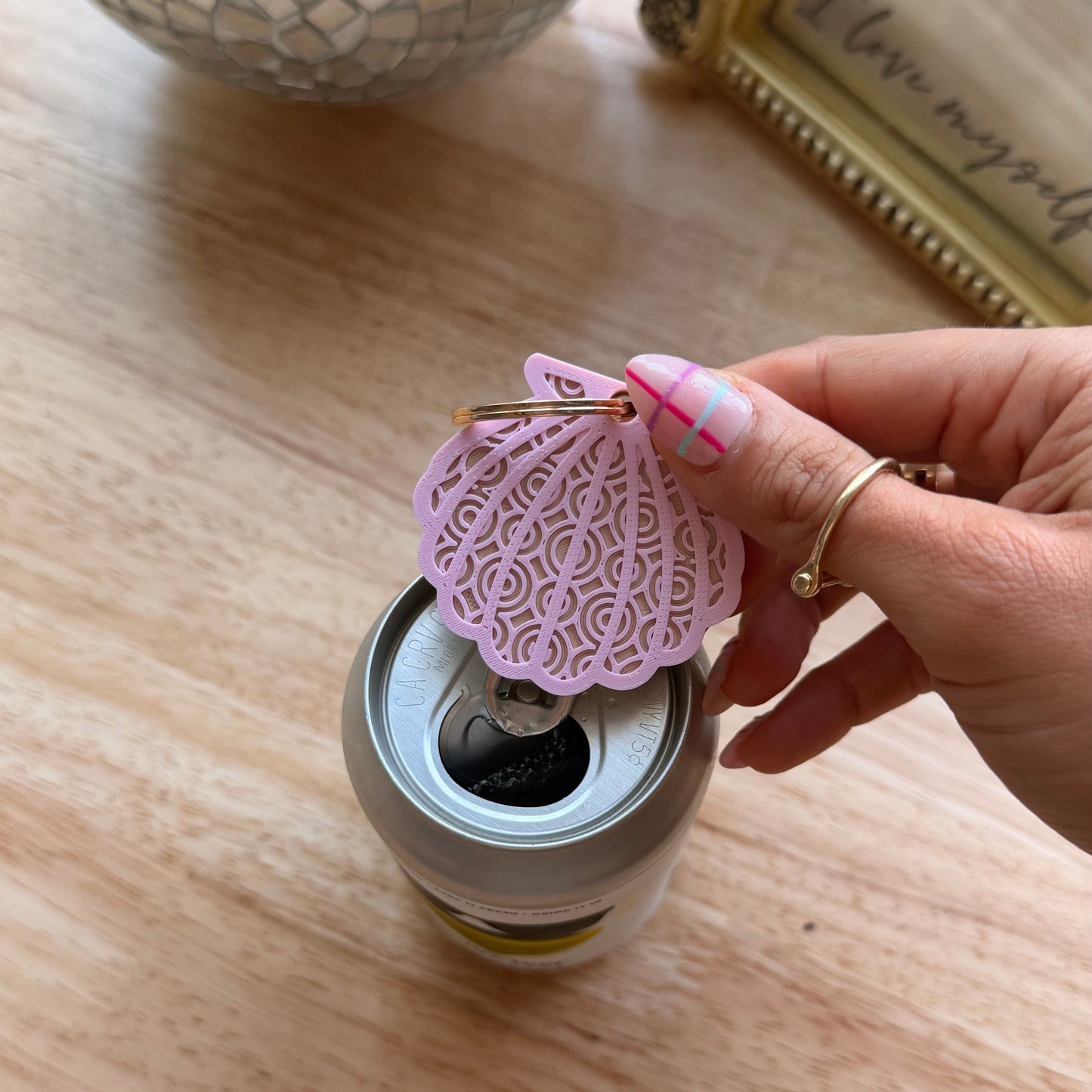 Shell Can Opener Keychain